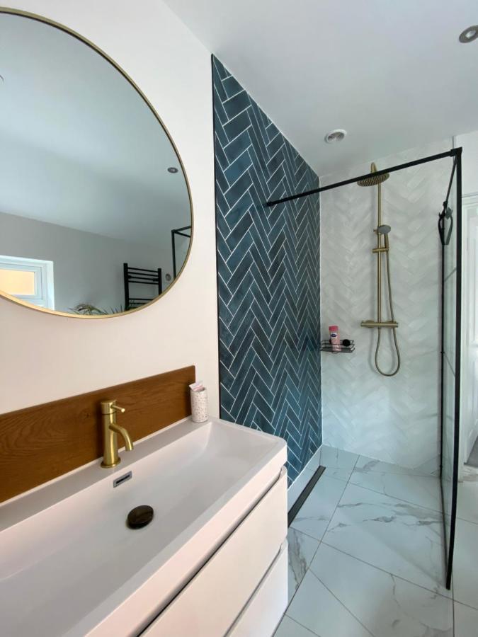 Luxury Spacious Renovated Townhouse Grantham Exterior photo